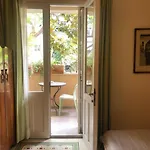 Rothschild Tel-Aviv Studio