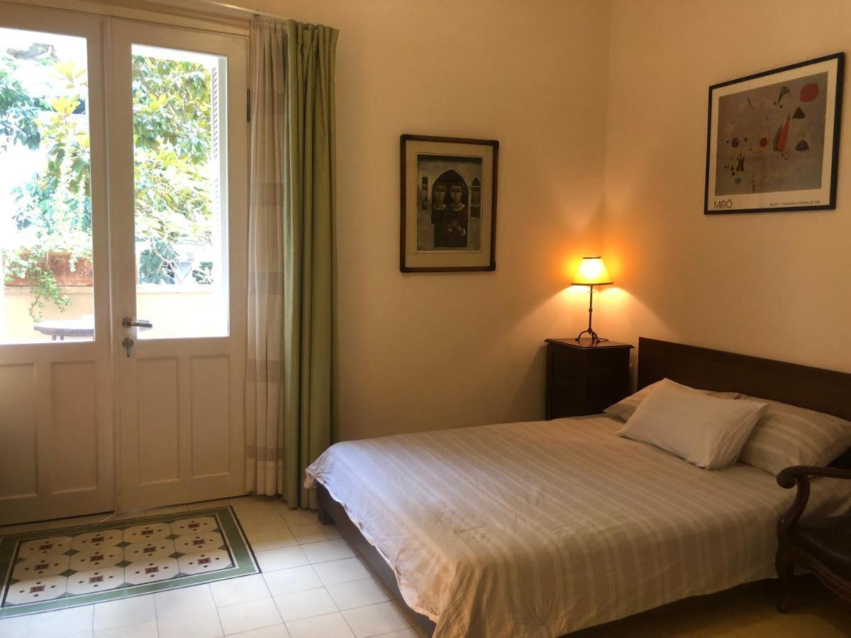 Rothschild Guest house